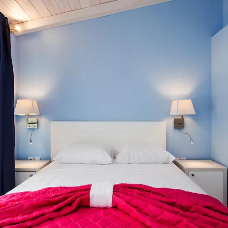 Lägenhet Elpiniki Luxury