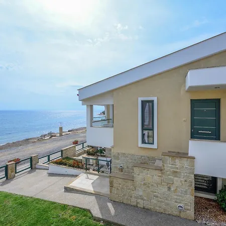 Appartamento Elpiniki Luxury