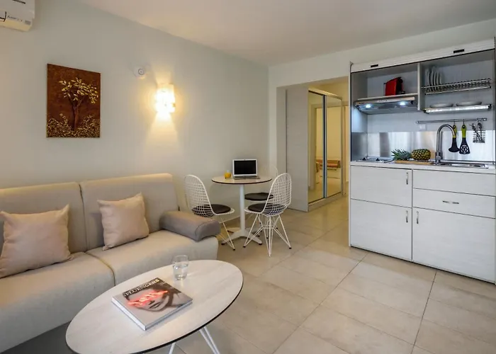 Apartmán Elpiniki Luxury *