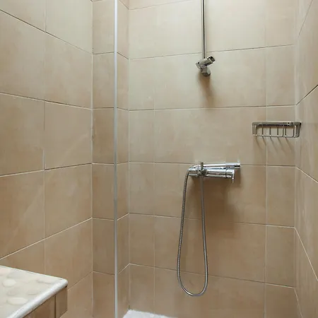 Elpiniki Luxury