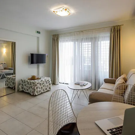 Elpiniki Luxury
