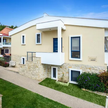 Elpiniki Luxury Apartment *