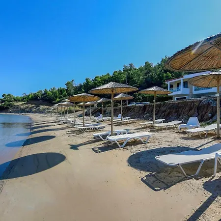 Elpiniki Luxury