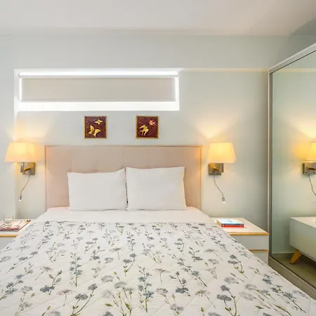 Elpiniki Luxury Apartment