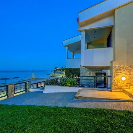 Apartment Elpiniki Luxury Nea Poteidaia