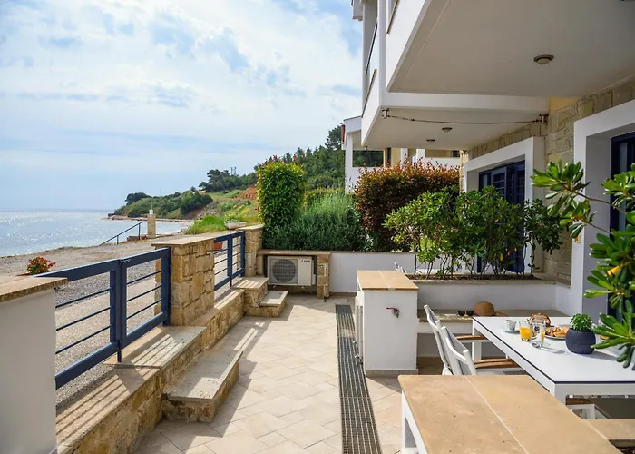 Elpiniki Luxury Apartmán Nea Poteidaia