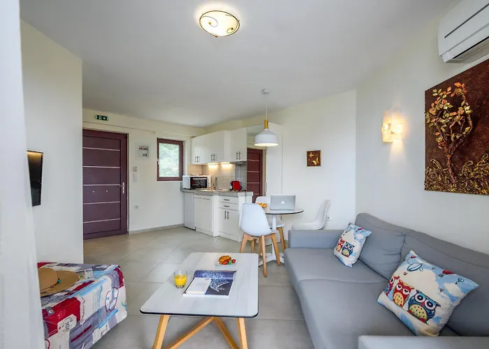 Elpiniki Luxury Apartmán Nea Poteidaia