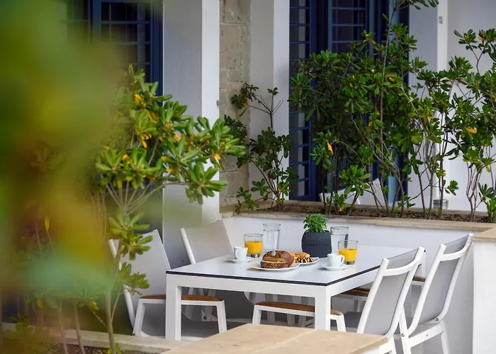 Elpiniki Luxury * Nea Poteidaia