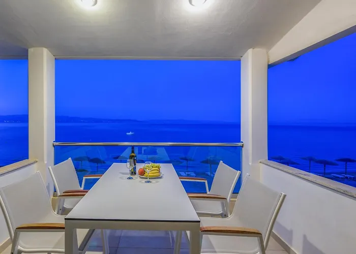 Apartamento Elpiniki Luxury Nea Poteidaia
