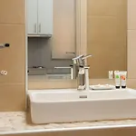 Elpiniki Luxury Nea Poteidaia