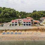 Elpiniki Luxury Nea Poteidaia