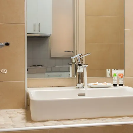 Elpiniki Luxury Nea Poteidaia